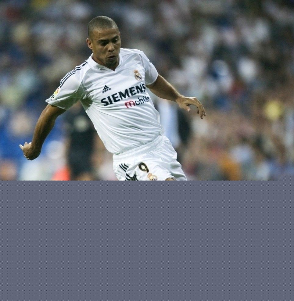 在篮板区域 在篮板区域