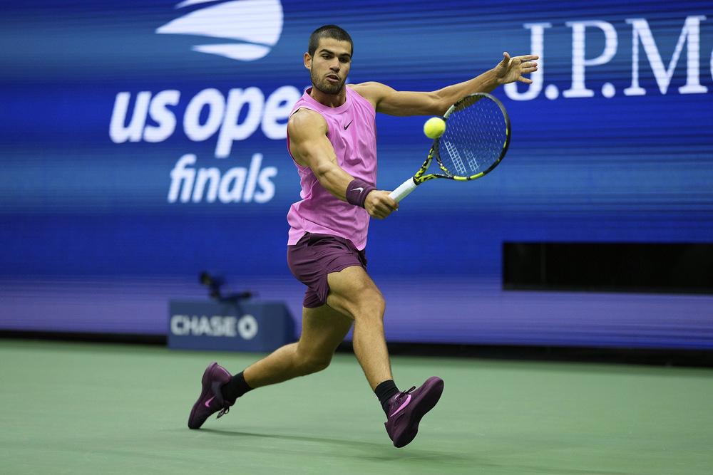 的比赛中决 的比赛中决