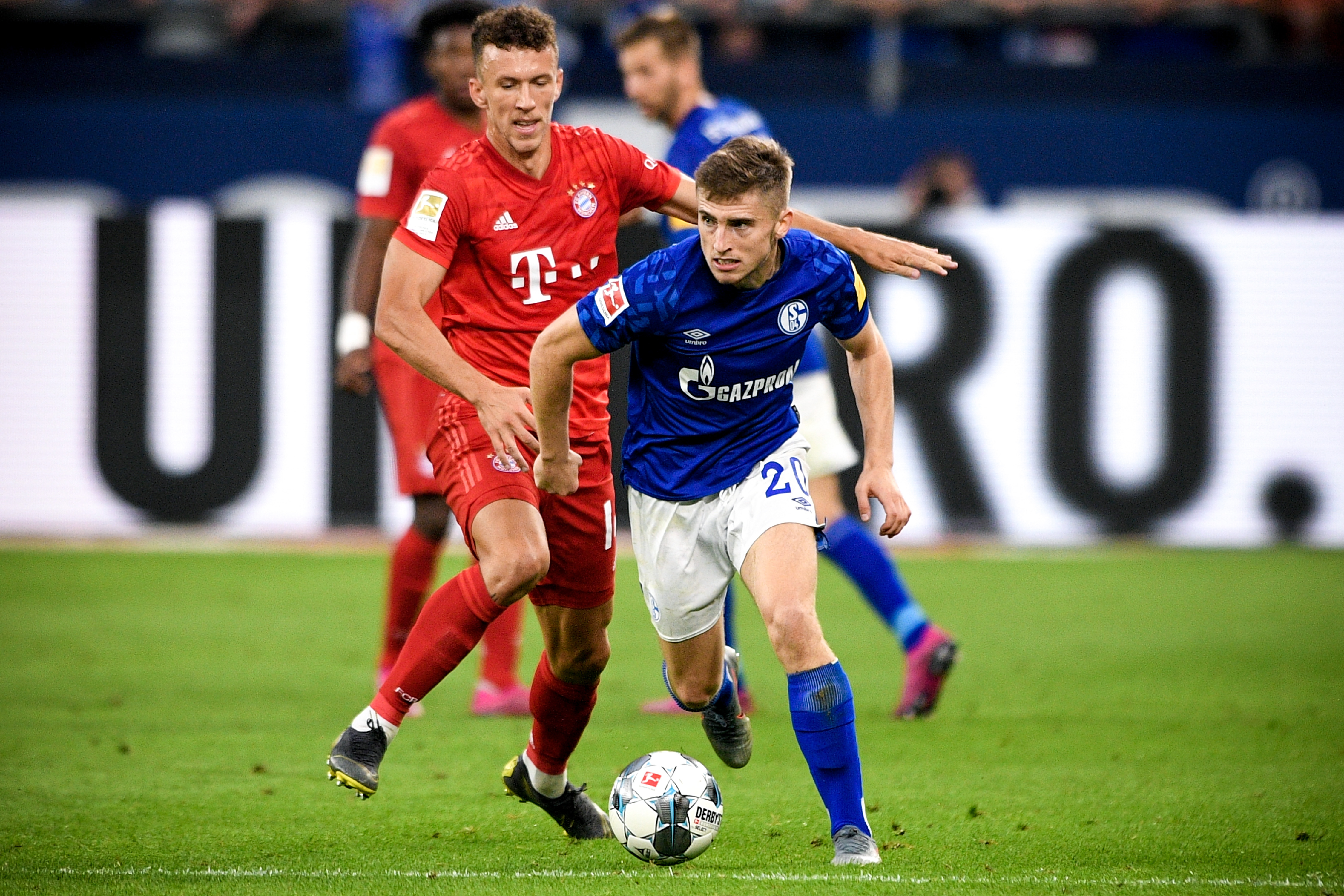 从而喂出顺 从而喂出顺